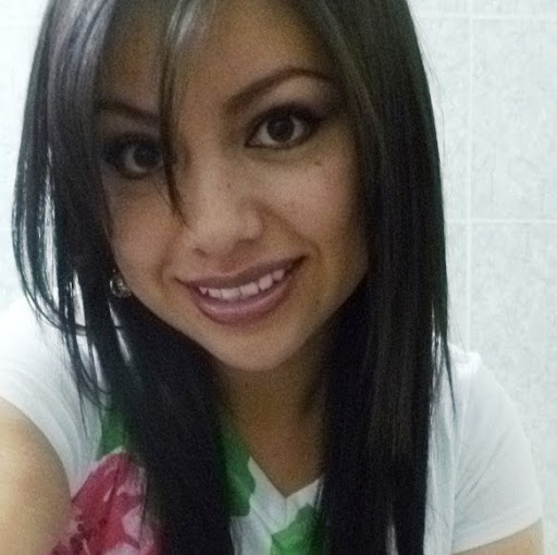 Regina Robles Photo 4