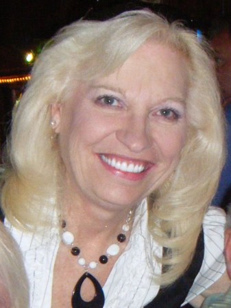Pamela Reid Photo 3