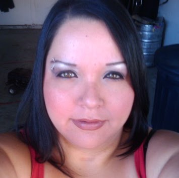 Julie Mclaughlin Photo 15