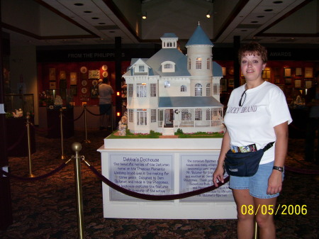 Debbie Brown Photo 23