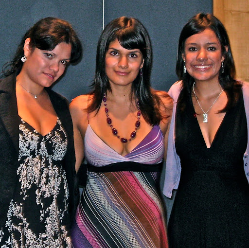 Gina Cabrera Photo 8