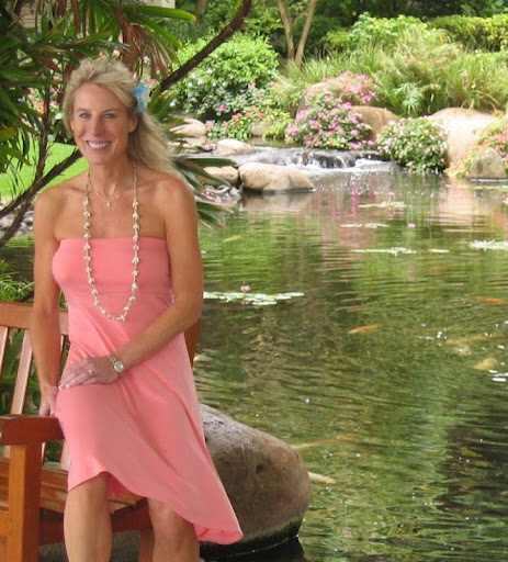 Julie Burnham Photo 32