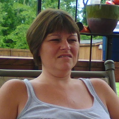 Susan Robinson Photo 17