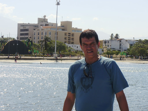 Gilberto Torres Photo 38