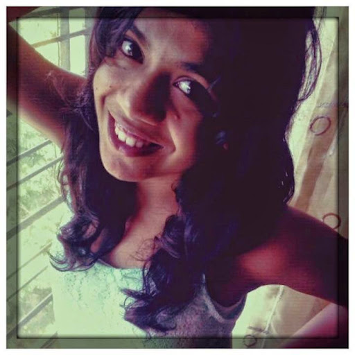 Kelly Dsouza Photo 3