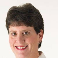 Lori Robinson Photo 27