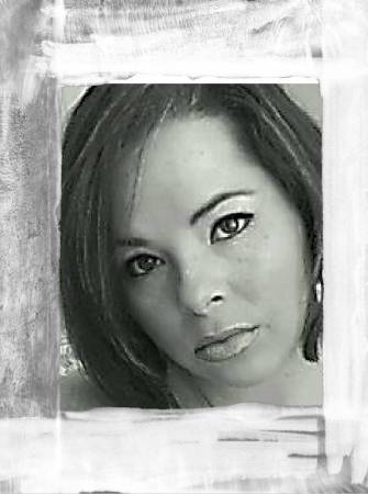 Jennifer Trent Photo 4