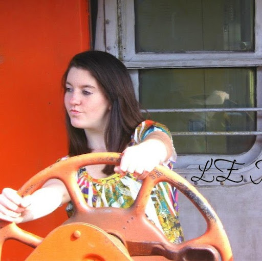 Kathryn Lemoine Photo 4