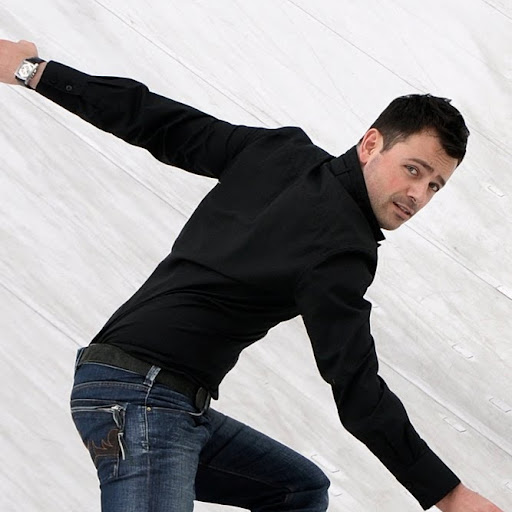 Robert Pheonix Photo 4