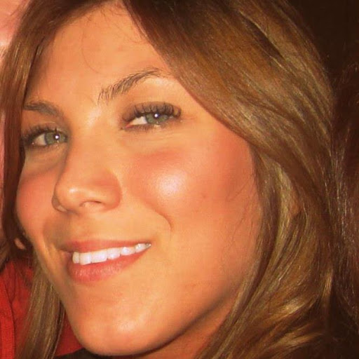 Jennifer Mack Photo 4