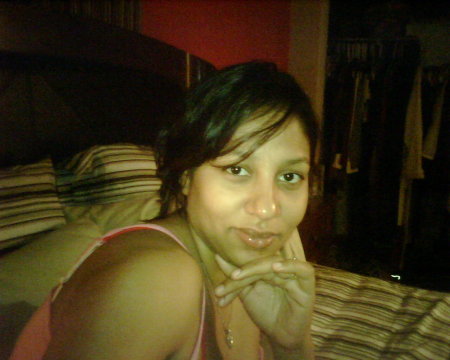 Jessica Flores Photo 14