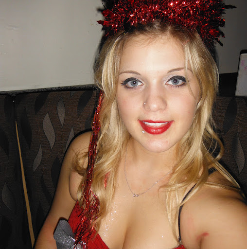 Diana Bouchard Photo 22