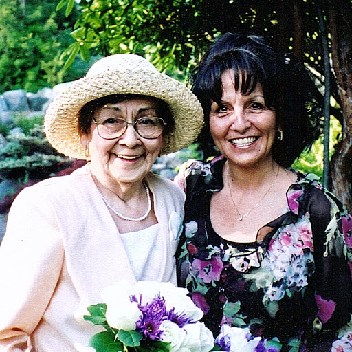 Cynthia Henderson Photo 5