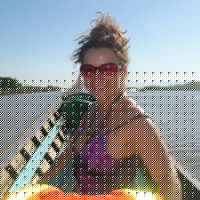 Danielle Goldman Photo 30
