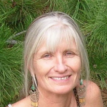 Karen Clayton Photo 37