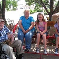 Pam Mathis Photo 16