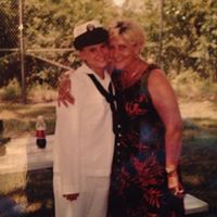 Tonya Garner Photo 32