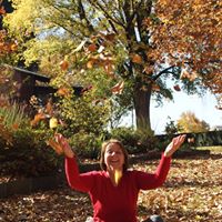 Helen Erskine Photo 12