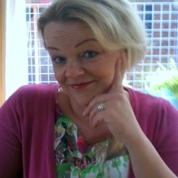 Carla Fox Photo 12