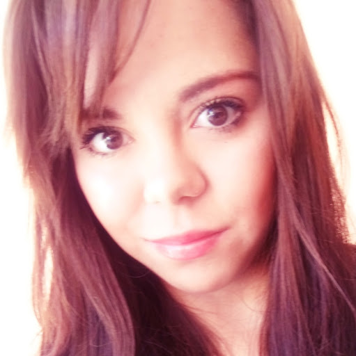 Jennifer Arellano Photo 22