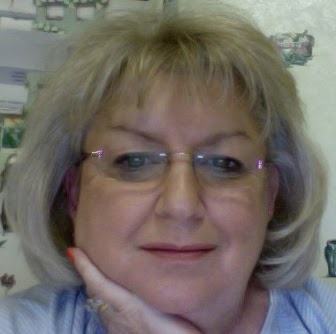 Anna Bailey Photo 21