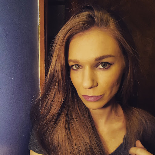 Laura Kaufman Photo 8