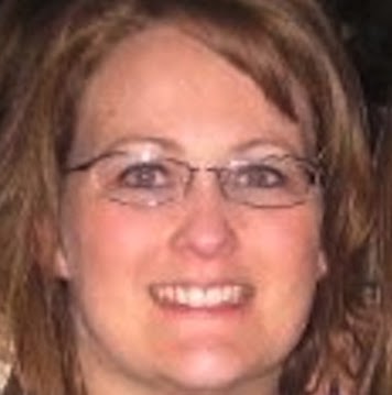 Amy Ely Photo 28