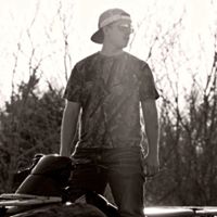 Zachary Simons Photo 4