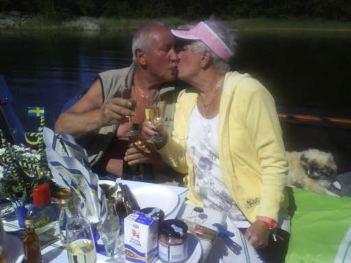 Christina Bergin Photo 8