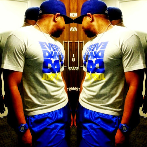 Antonio Simmons Photo 36