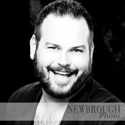 Jeffrey Holmes Photo 26