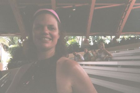 Cindy Williams Photo 28