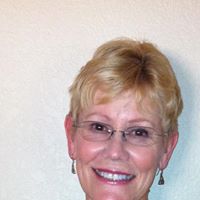 Julie Pierson Photo 22