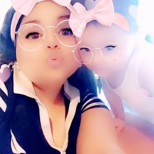 Veronica Reyna Photo 9