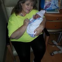 Joanie Robbins Photo 6