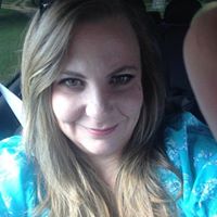 Christina Welch Photo 37