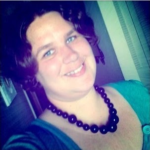 Renee Ellis Photo 9