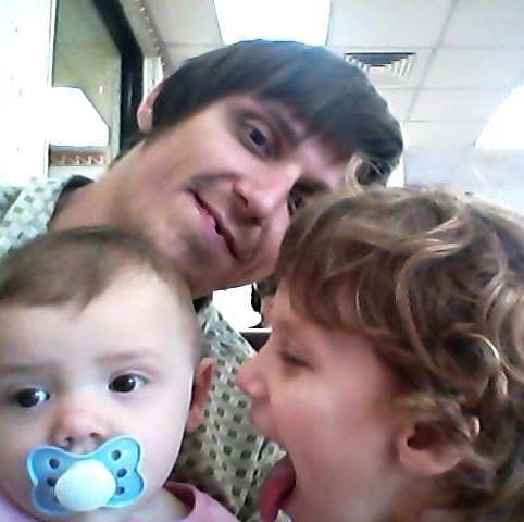 Aaron Dotson Photo 12
