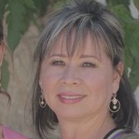 Ruth Rivas Photo 25