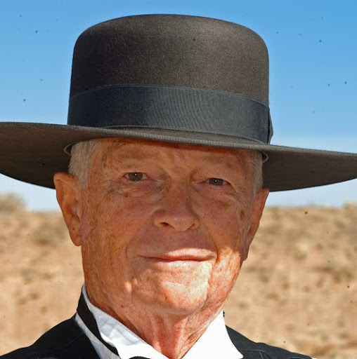 Curtis Rich Photo 19