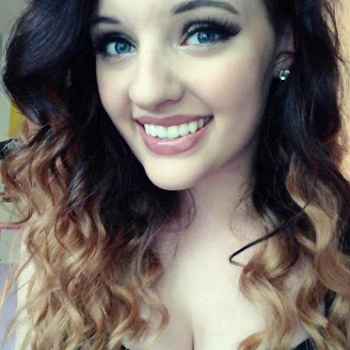 Ashley Whitaker Photo 47
