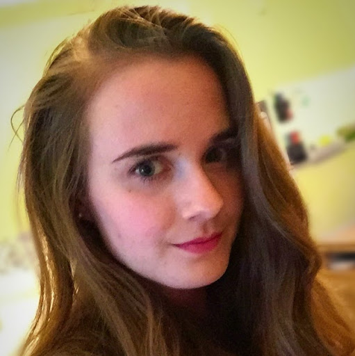 Lydia Armstrong Photo 32