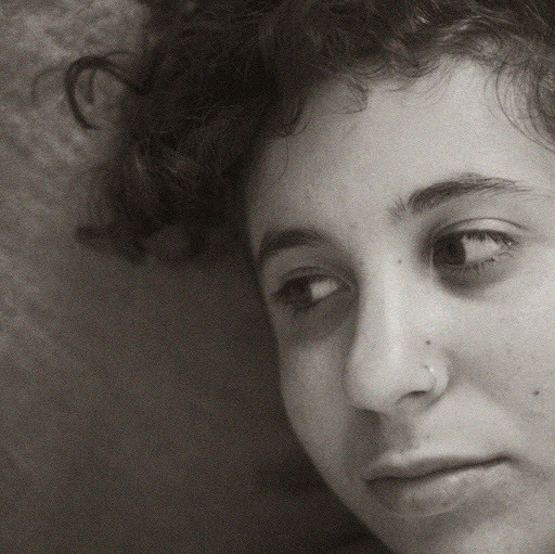 Laura Grossman Photo 13