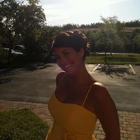 Sarah Carr Photo 37