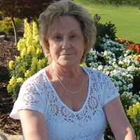 Ruth Mchugh Photo 17
