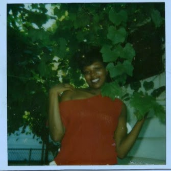 Lora Campbell Photo 18