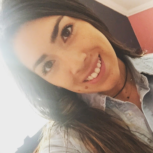 Elizabeth Rivas Photo 40