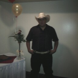 Arturo Cisneros Photo 20