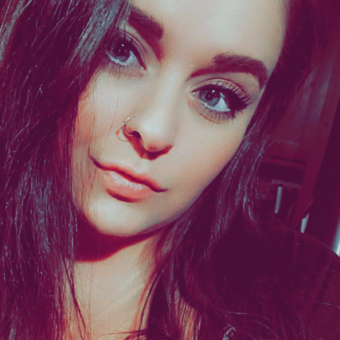 Leah Lowe Photo 16