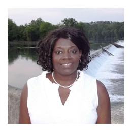 Bernadette White Photo 25